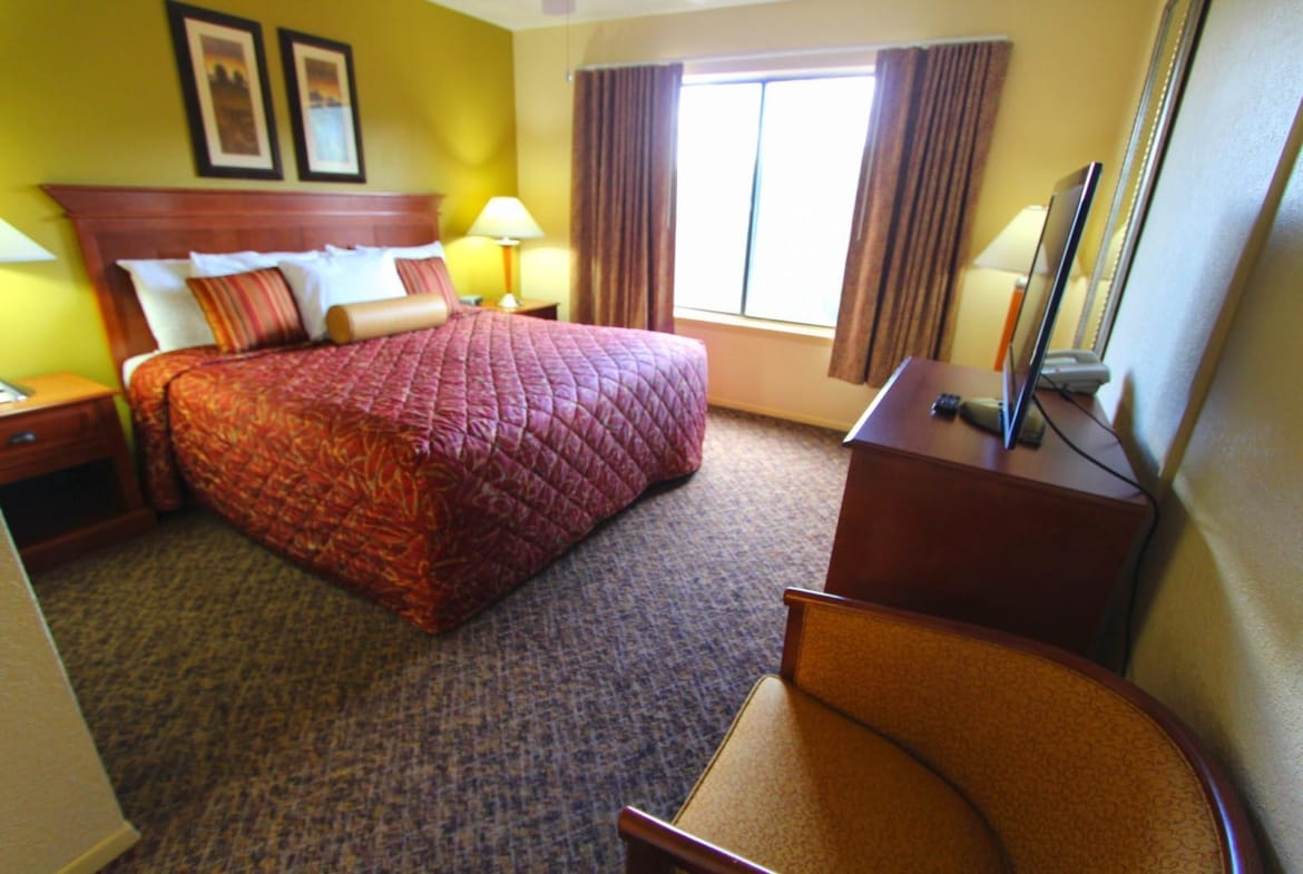 Crown Point Resort — Bedroom