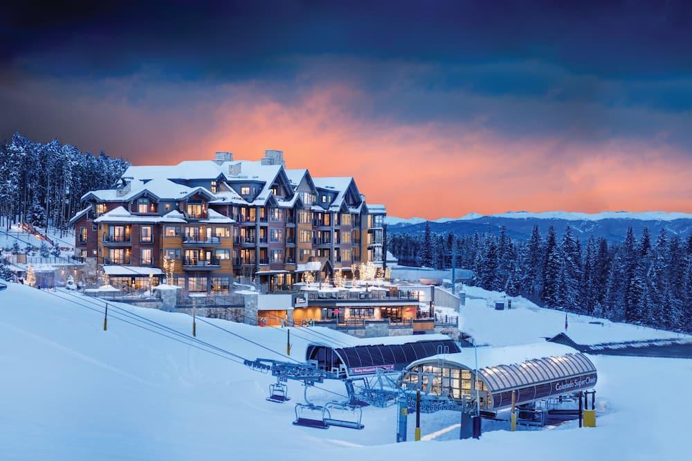 Interval International: Grand Colorado on Peak 8