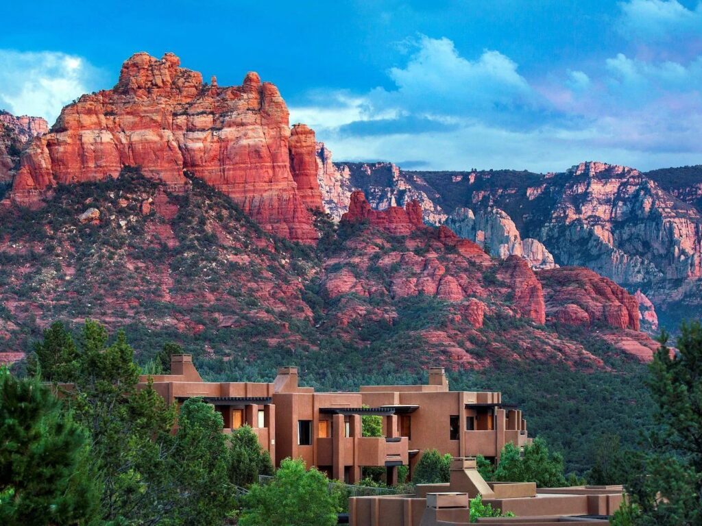 Hyatt Pinion Pointe